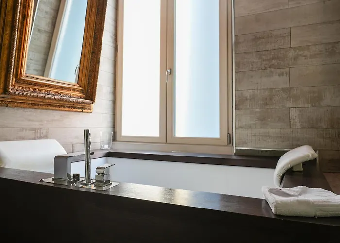 Corso Boutique Luxury 4* Rome