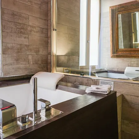 Πανσιόν Corso Boutique Luxury