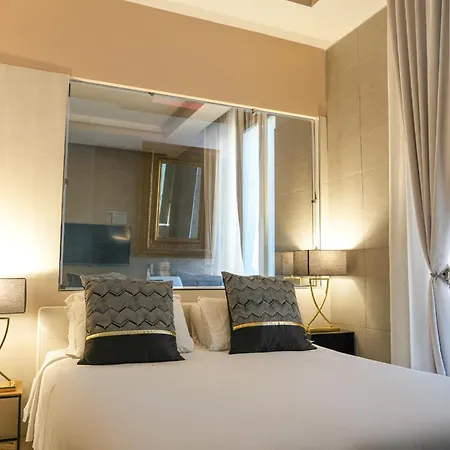 Corso Boutique Luxury 4* Roma