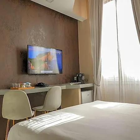 Corso Boutique Luxury